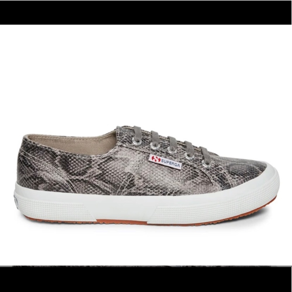 Superga snake print